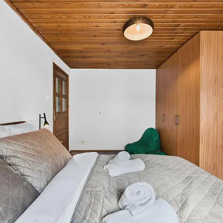 Wooden On Main Shopping Street - Old Town Apartment Pressburg