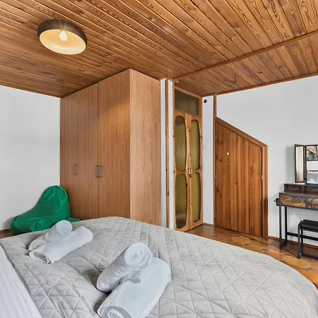 Apartment Wooden On Main Shopping Street - Old Town
